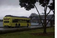 <b>比亚迪首辆三轴电华宇登录网站动大巴驶入新西兰</b>